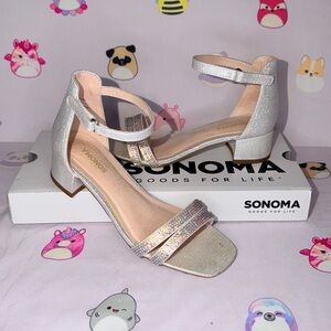 Sonoma Girl's Silver Glitter Rhinestone Heels /Size 1